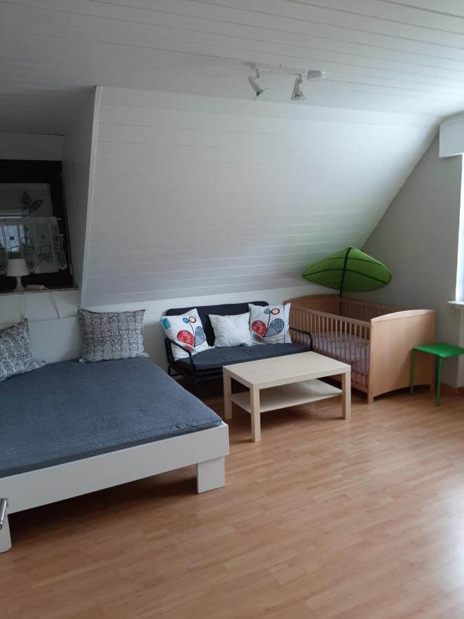 Familienfreundliche Ferienwohnung Auf Dem Lande Monteur Wohnung Hessisch Oldendorf ภายนอก รูปภาพ