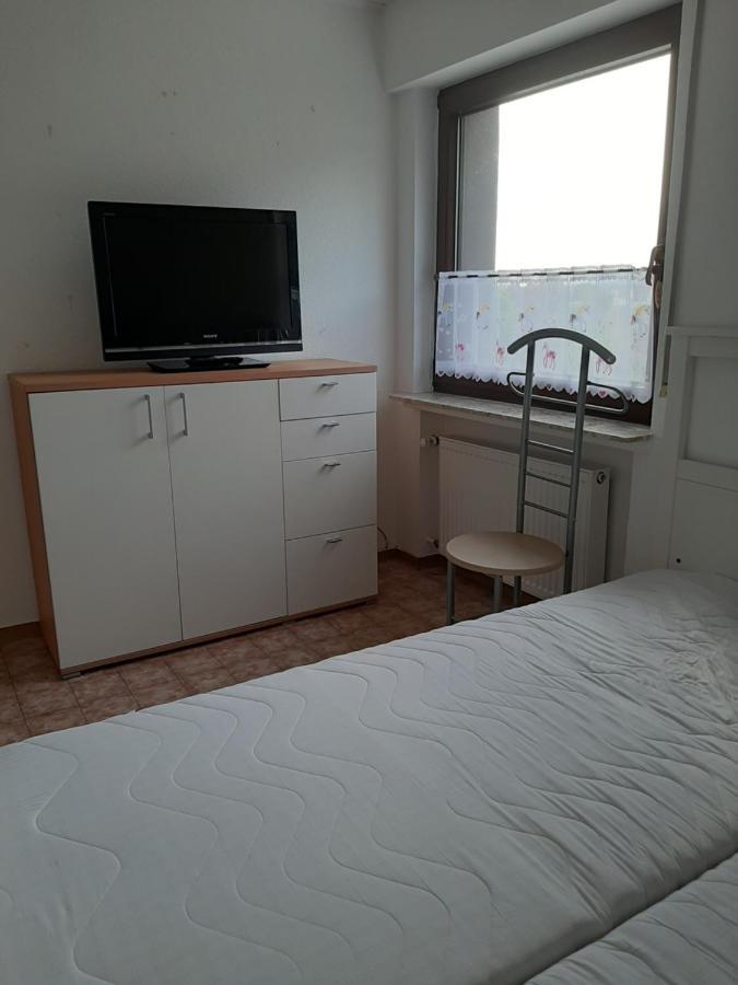 Familienfreundliche Ferienwohnung Auf Dem Lande Monteur Wohnung Hessisch Oldendorf ภายนอก รูปภาพ
